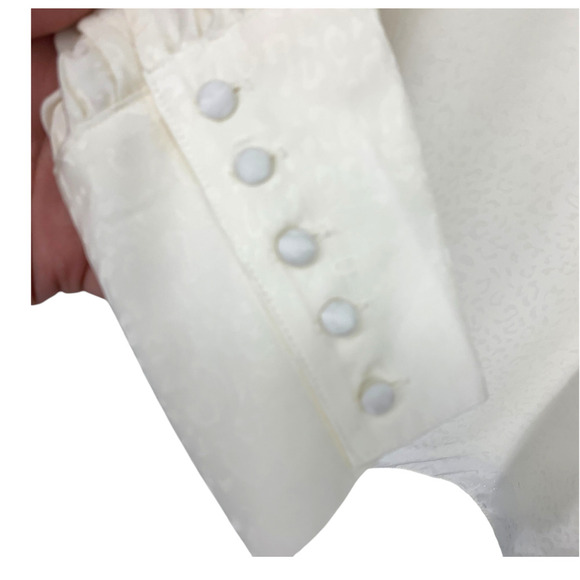 New Soft Surroundings Plus Sz 2X Ivory Leopard Print Blouse Poet Cuff 5DR89 NWOT - Picture 5 of 6